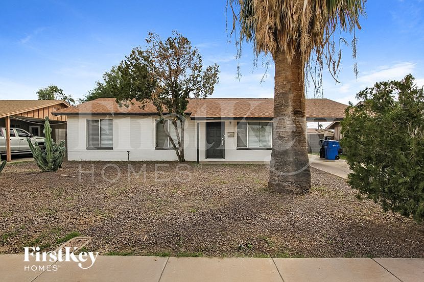 2041 W Windrose Dr Phoenix, AZ 85029 photo 2