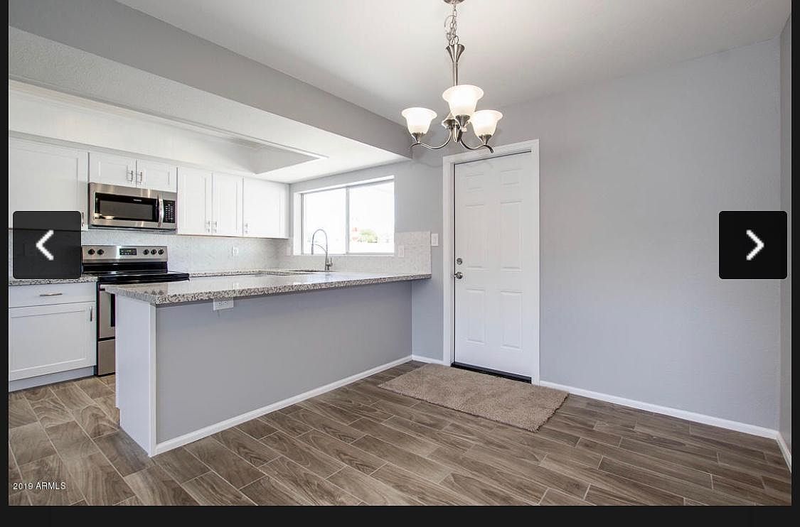 4026 W Desert Hills Dr photo 3