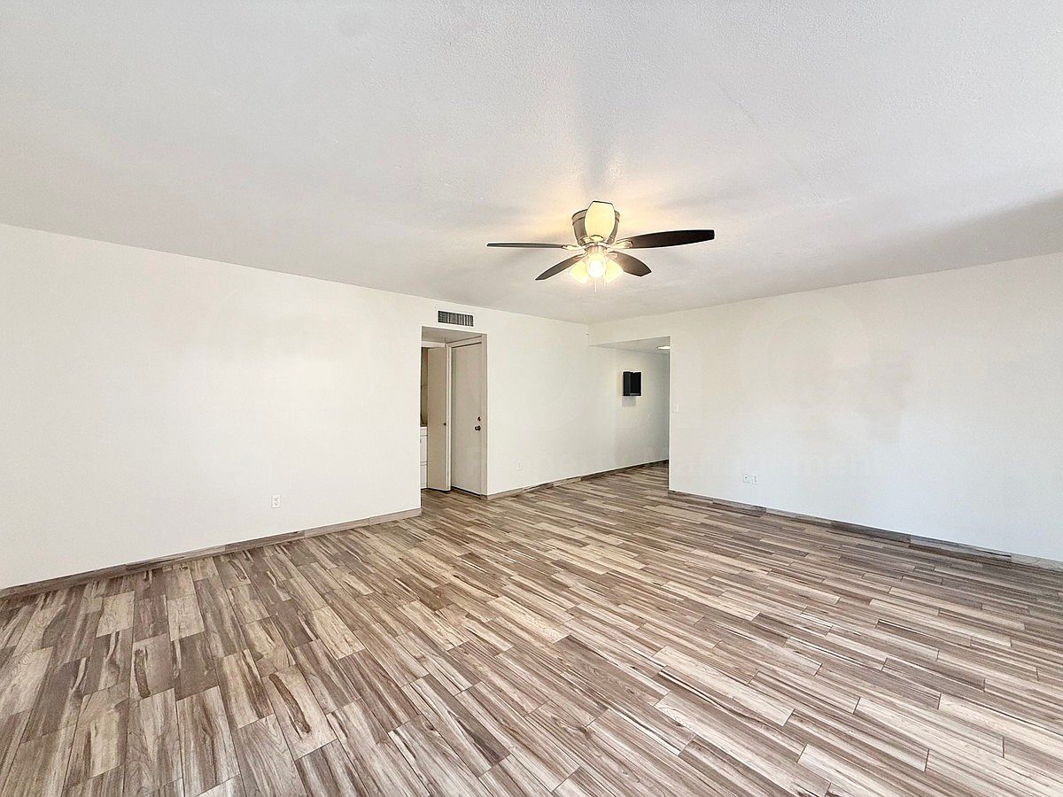 4010 W Cholla St photo 5