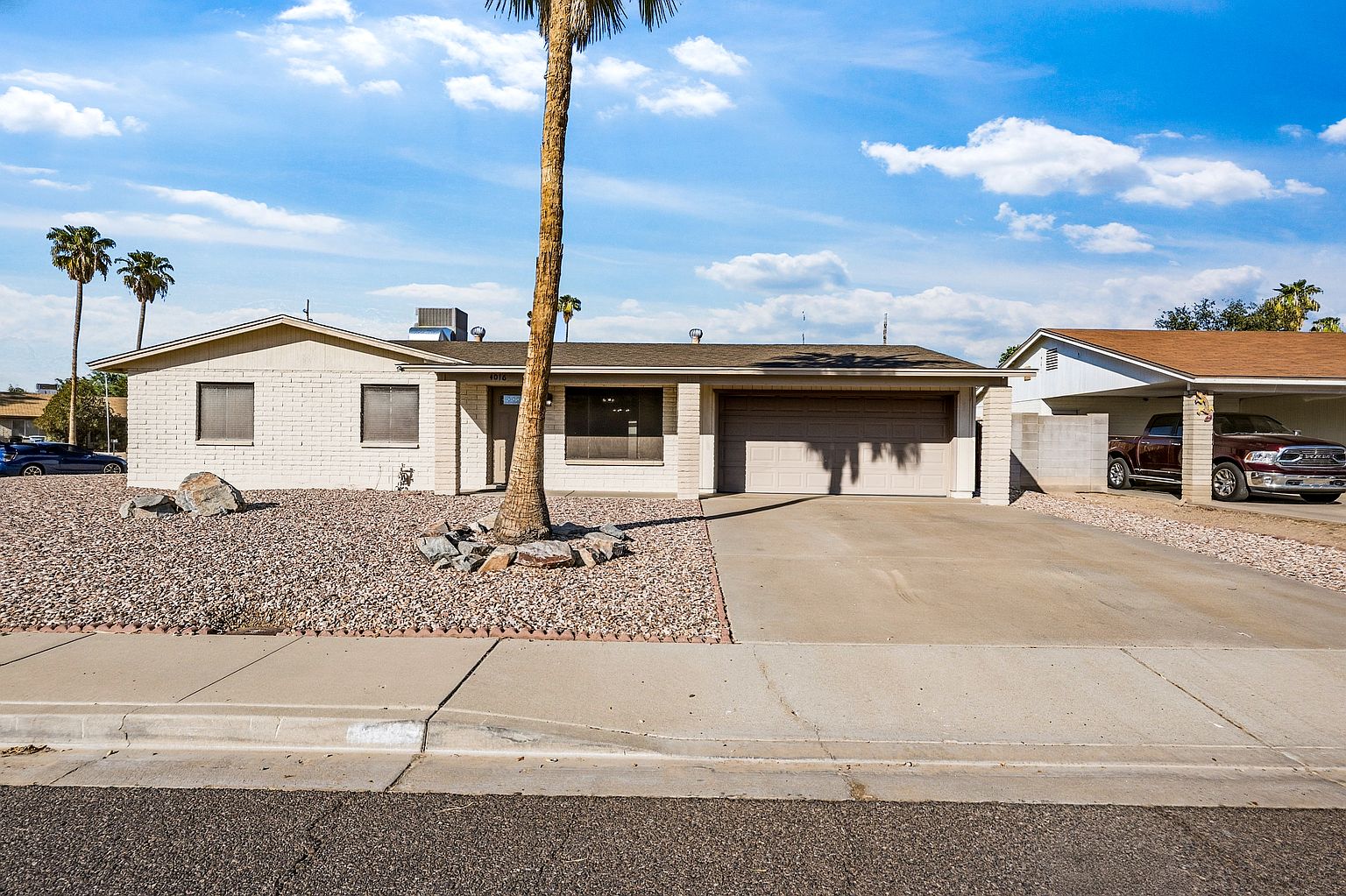 4016 W Camino Acequia photo 4