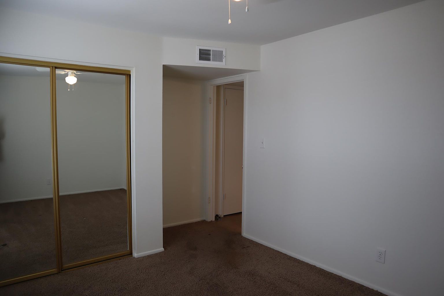 4240 W Hatcher Rd photo 5