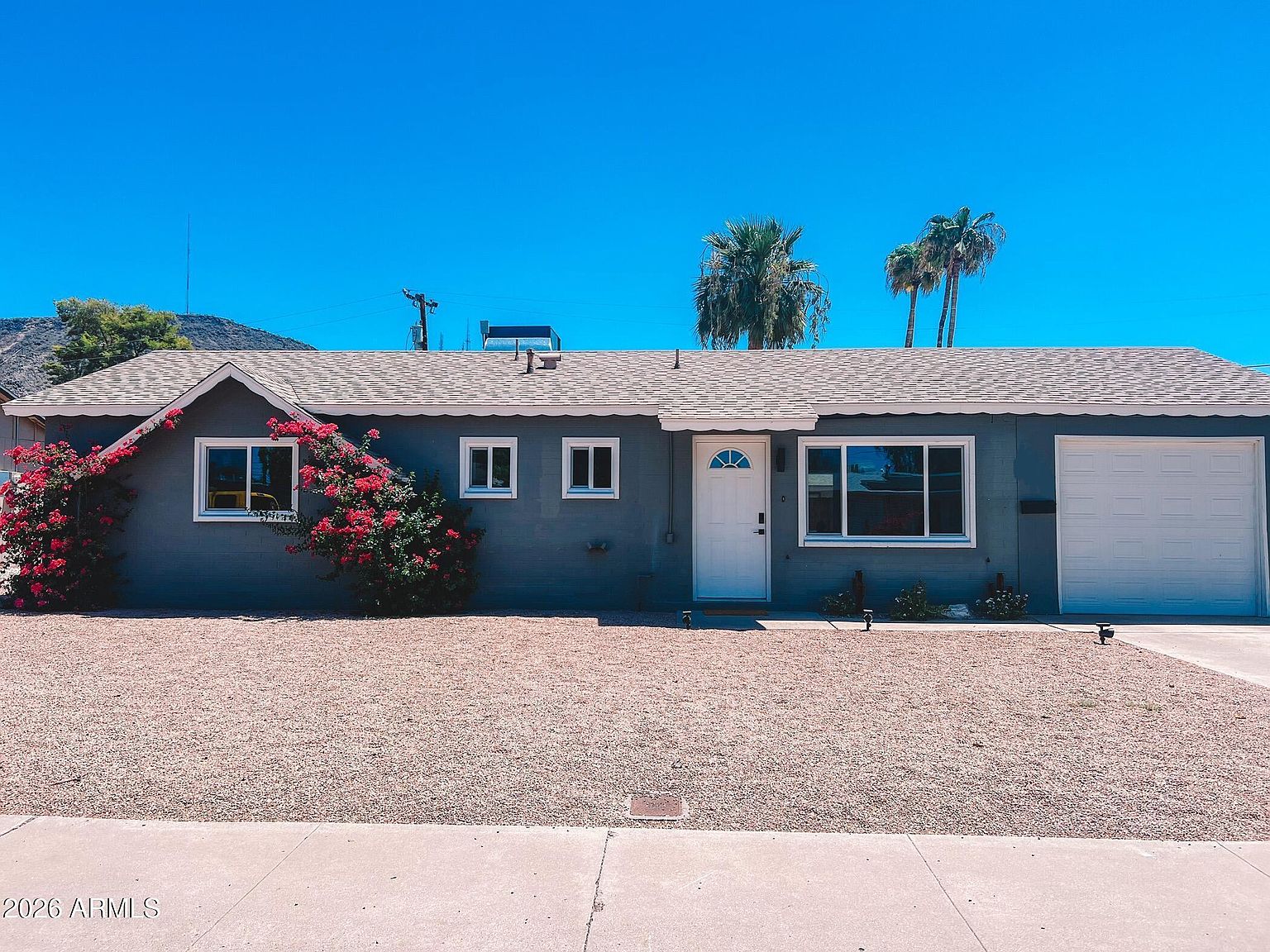 11607 N 21st Ave Phoenix, AZ 85029 photo 2
