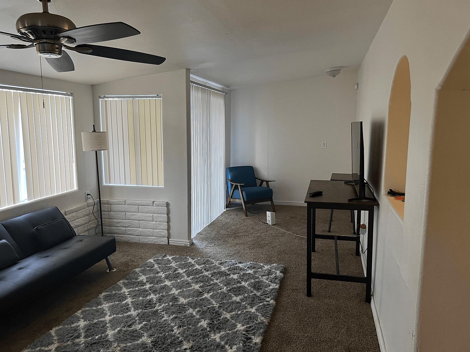 3138 W Bloomfield Rd photo 5