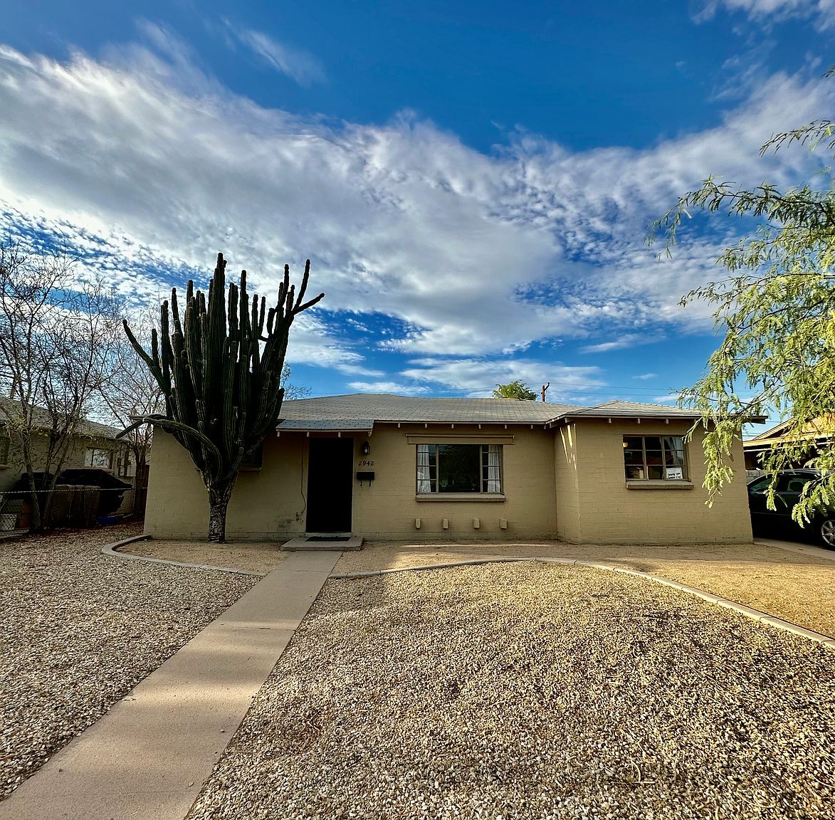 2942 W Butler Dr Phoenix, AZ 85051 photo 3