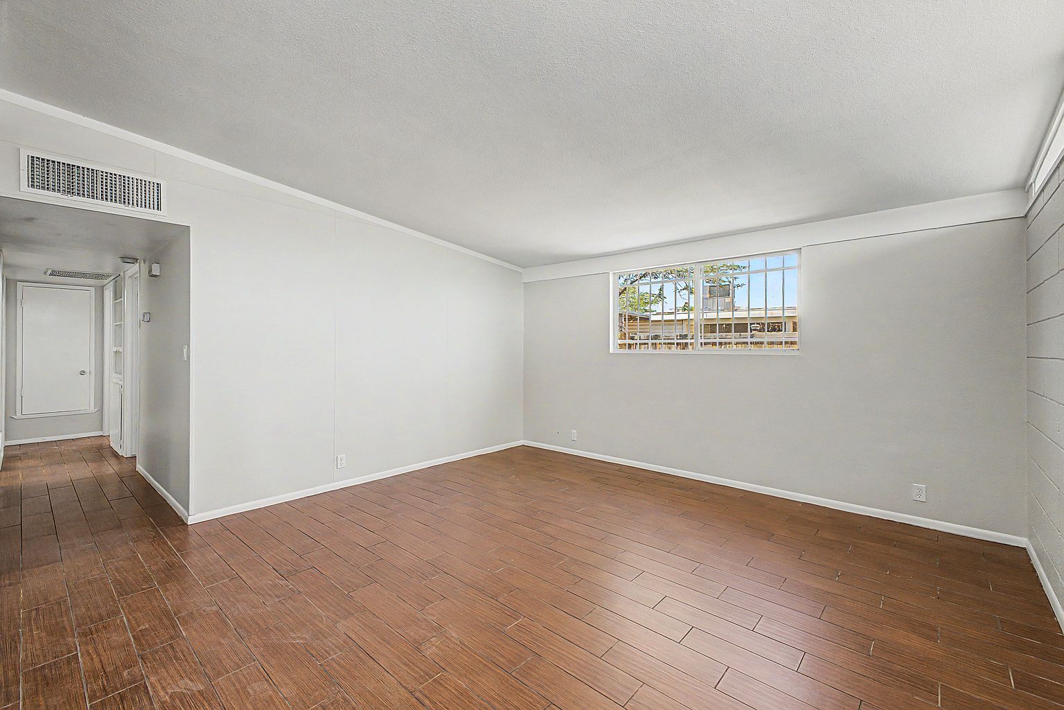 3543 W Puget Ave photo 4