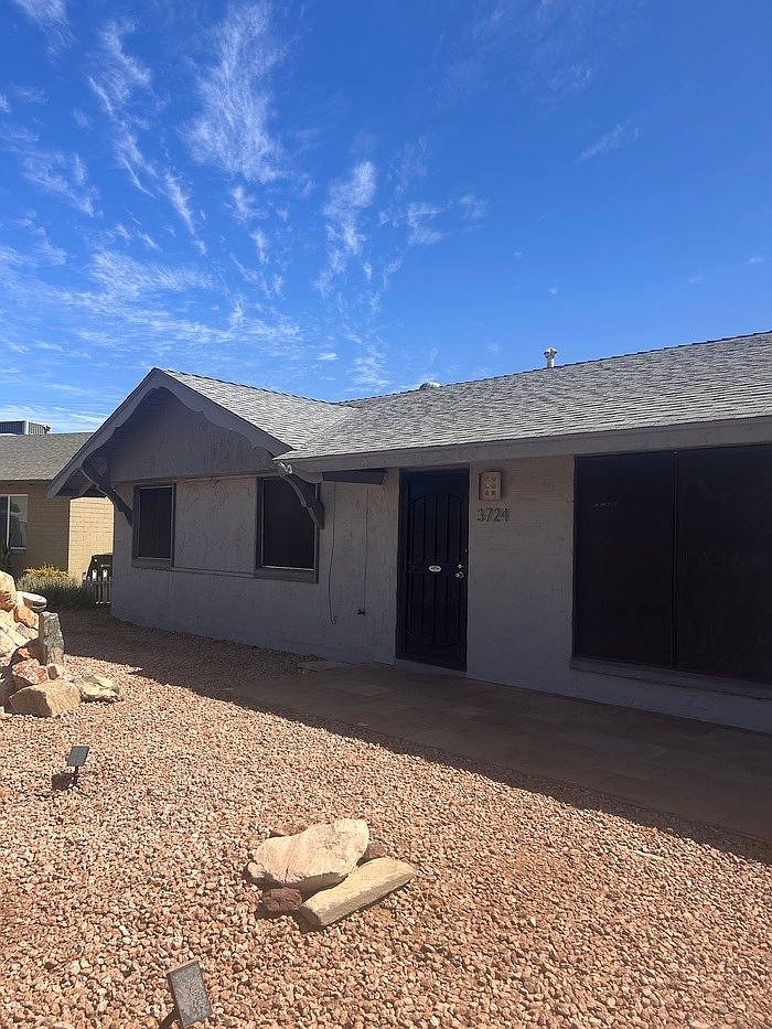 3724 W Gardenia Ave Phoenix, AZ 85051 photo 4