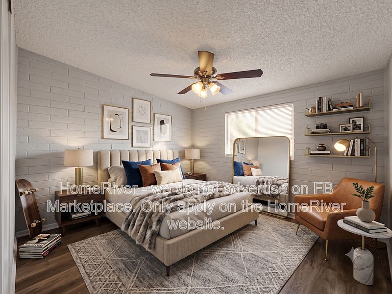6019 N 32nd Dr photo 5