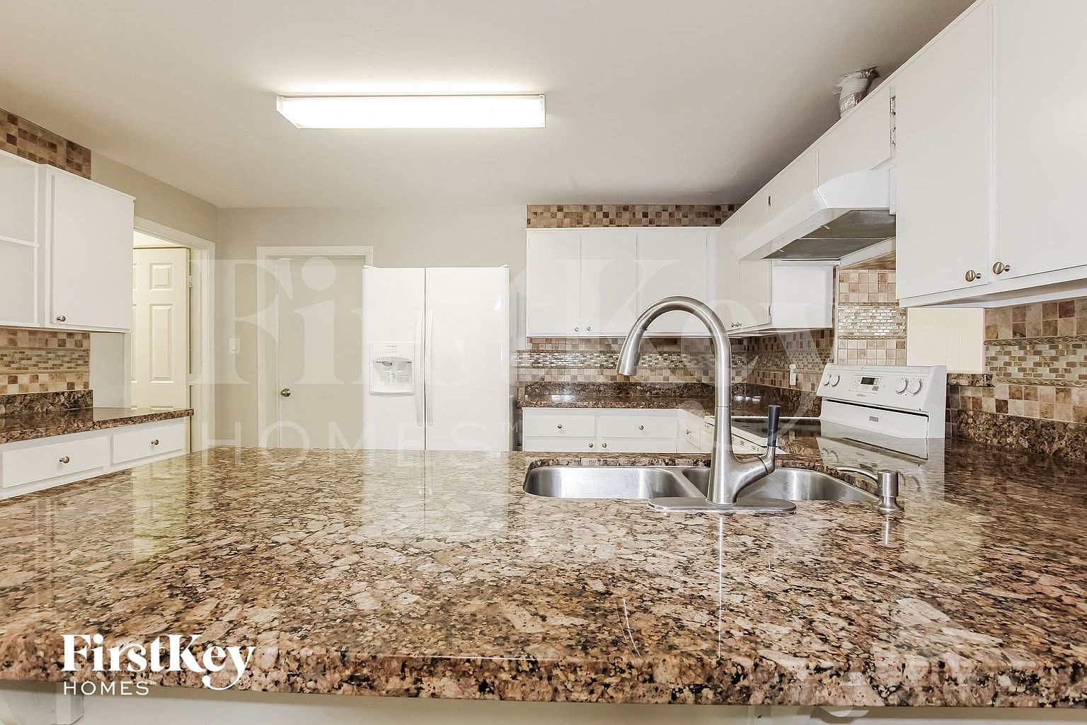 2126 W San Miguel Ave Phoenix, AZ 85015 photo 5