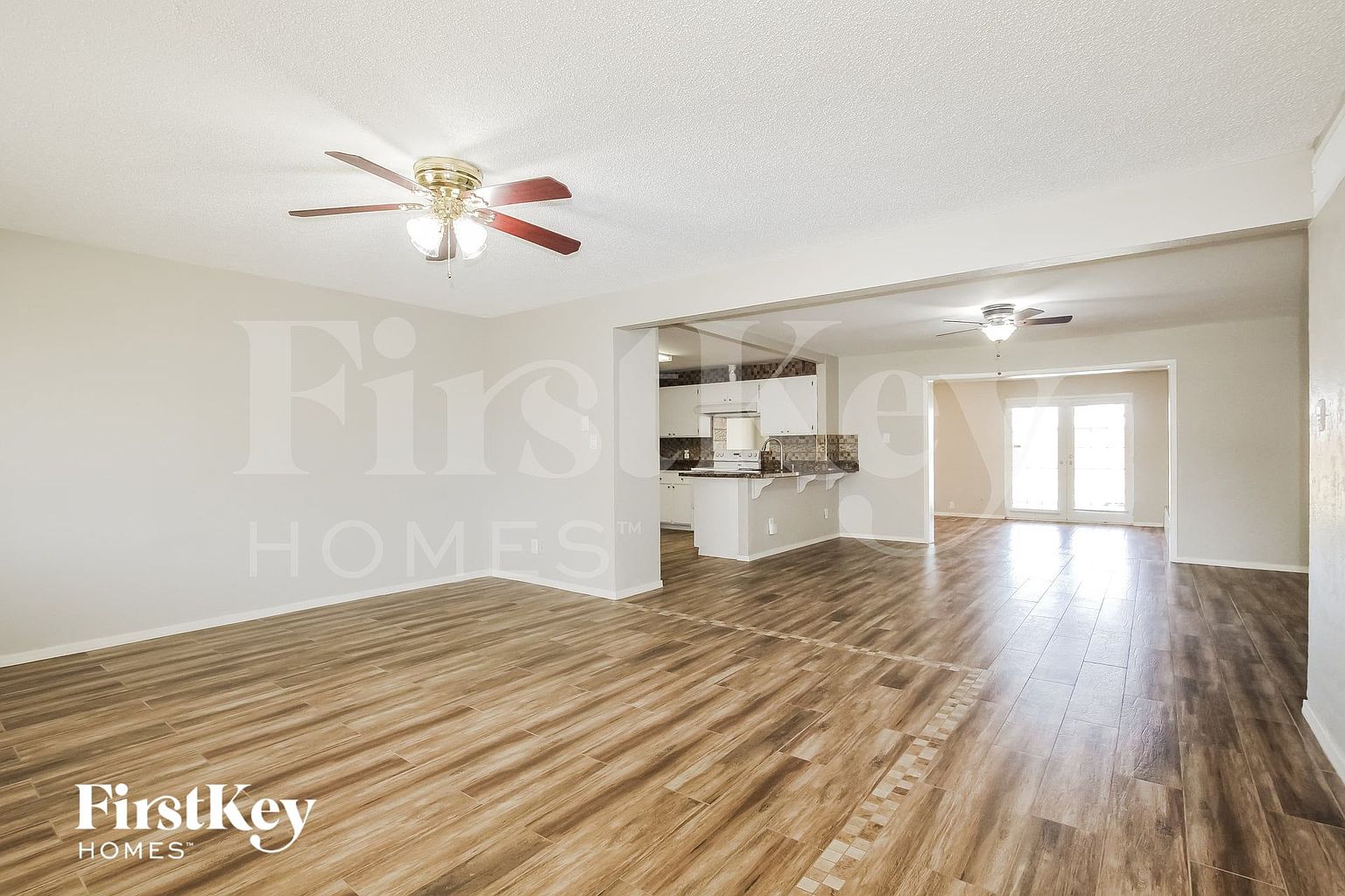 2126 W San Miguel Ave Phoenix, AZ 85015 photo 2