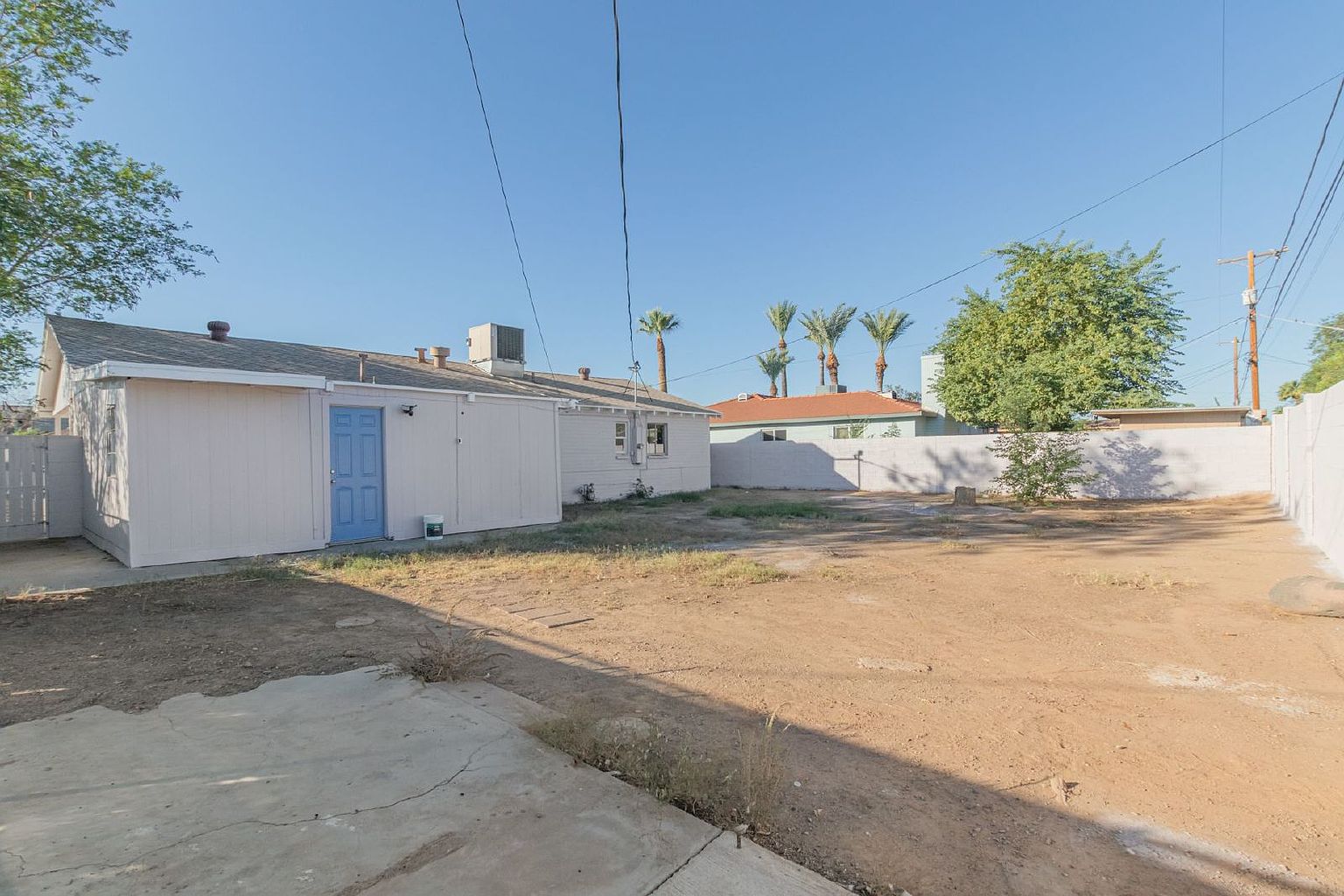 2806 W Luke Ave photo 4