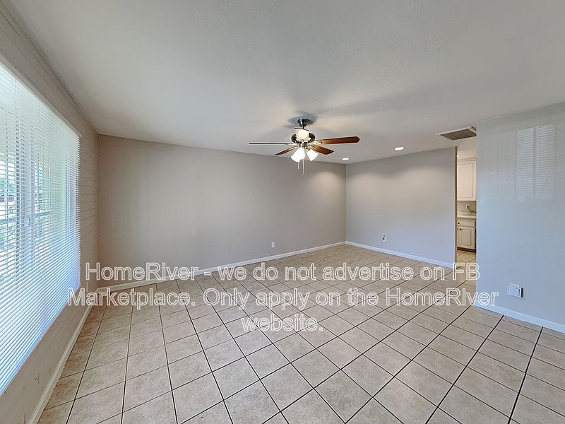 3212 W Marshall Ave photo 2