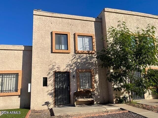 4559 N 26th Dr Phoenix, AZ 85017 photo 2