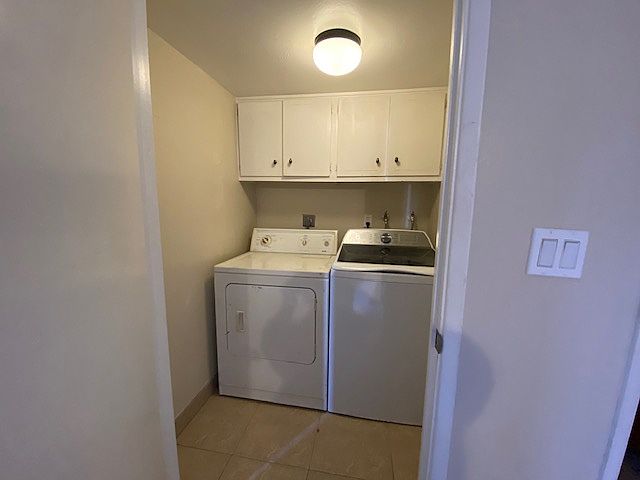 2383 W Hazelwood St photo 4