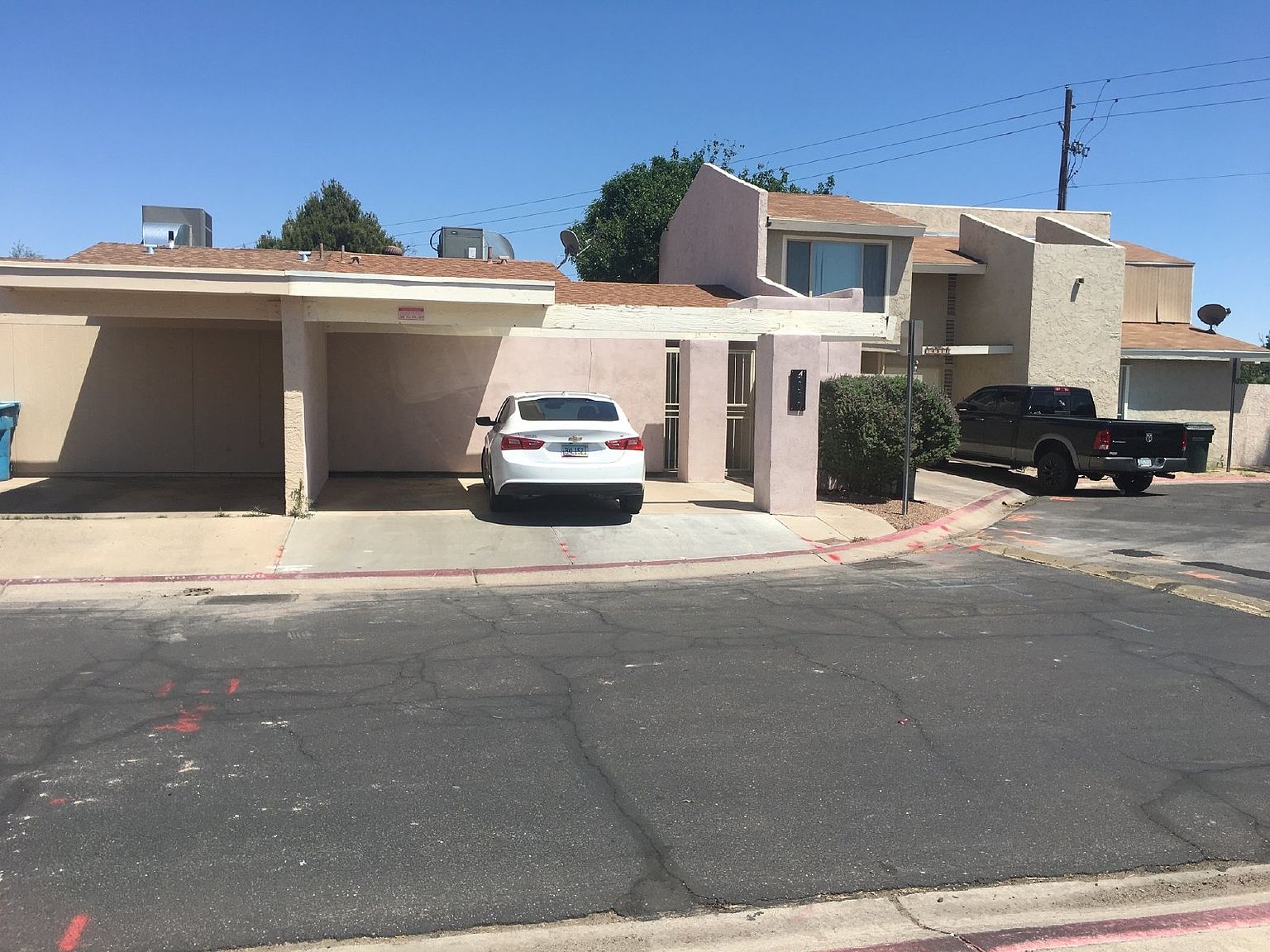 4317 N 19th Dr Phoenix, AZ 85015 photo 2