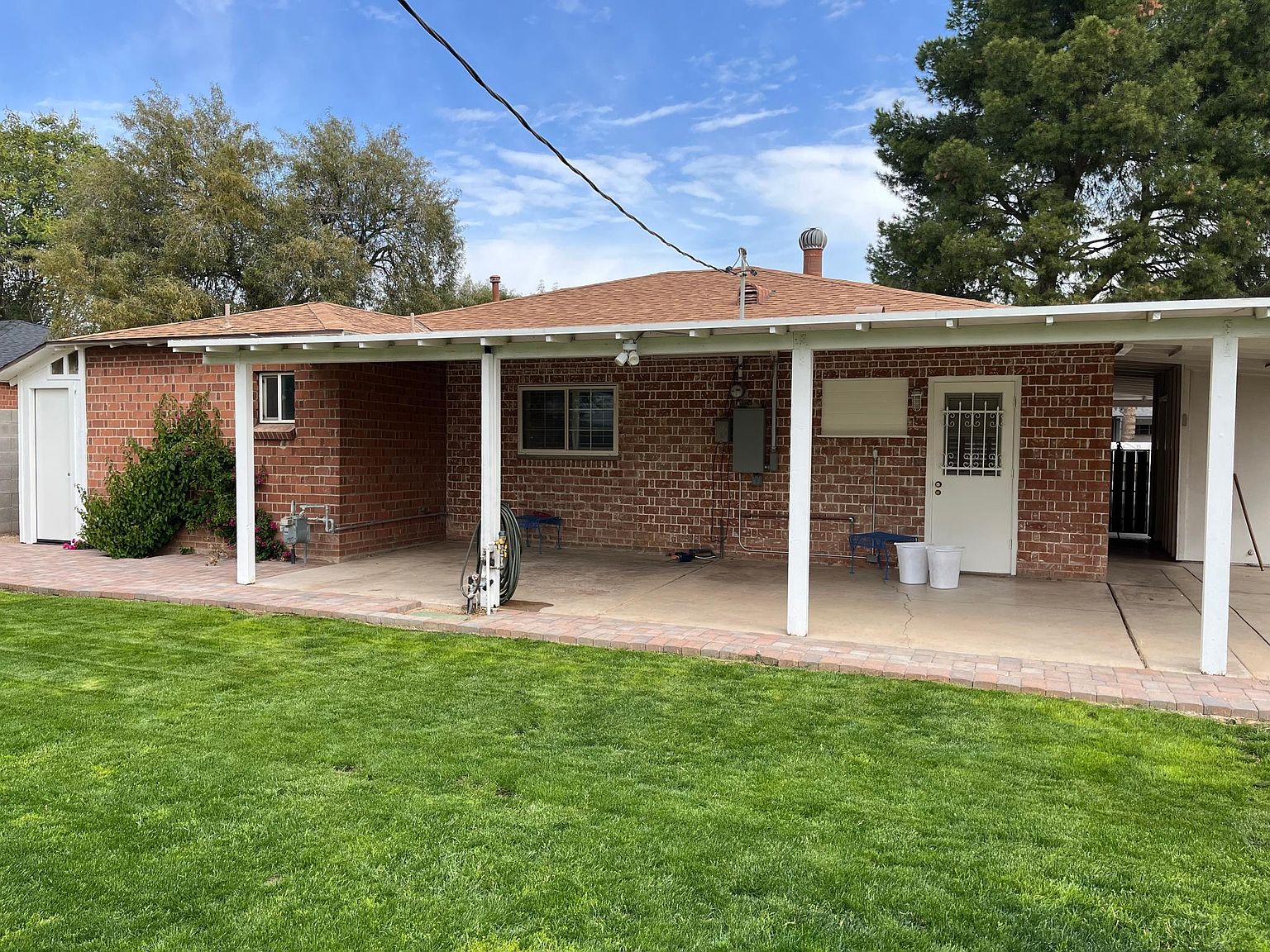 161 W Pierson St photo 2