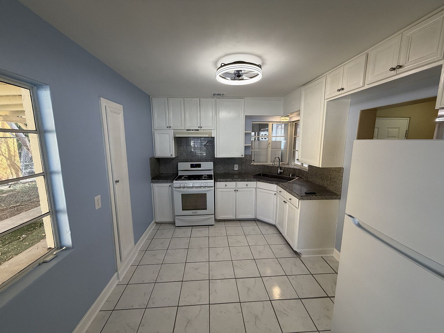 537 W Mariposa St Phoenix, AZ 85013 photo 4
