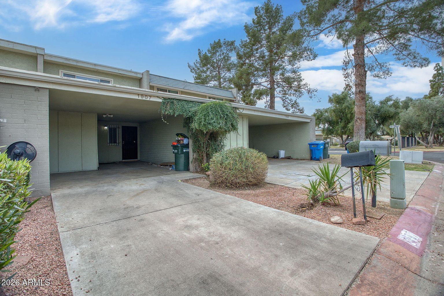 1907 W Belmont Ave Phoenix, AZ 85021 photo 3