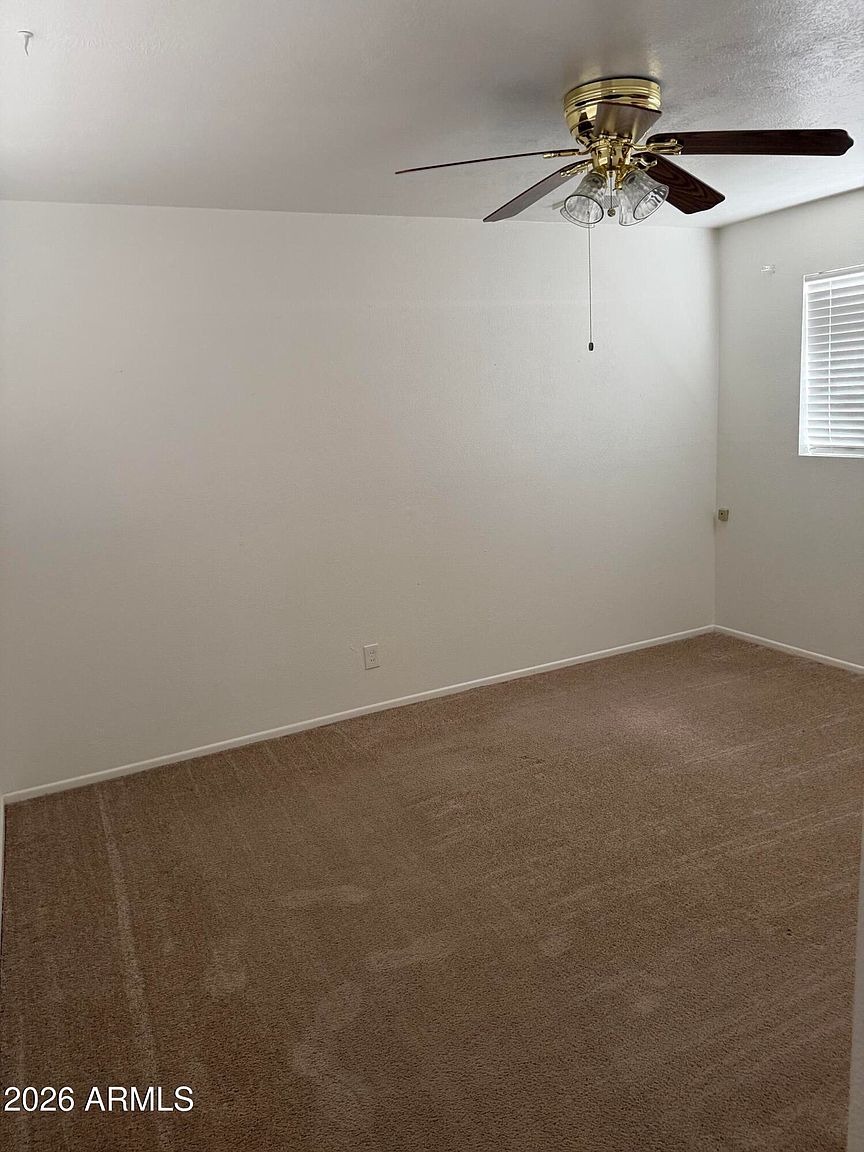 2426 W Echo Ln photo 5