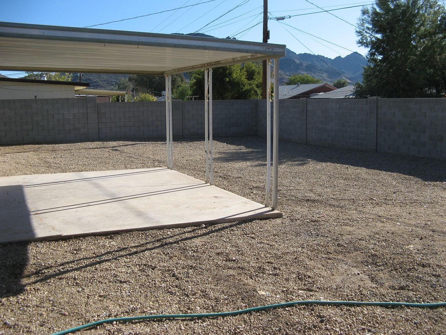 1313 E Desert Cove Ave photo 2