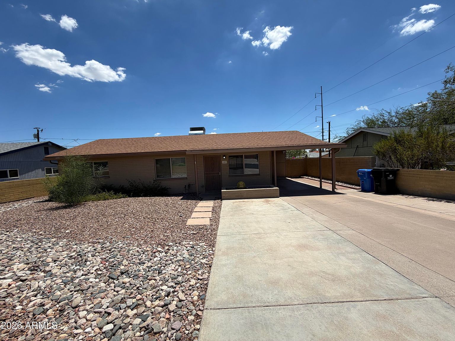 1207 E Christy Dr Phoenix, AZ 85020 photo 4
