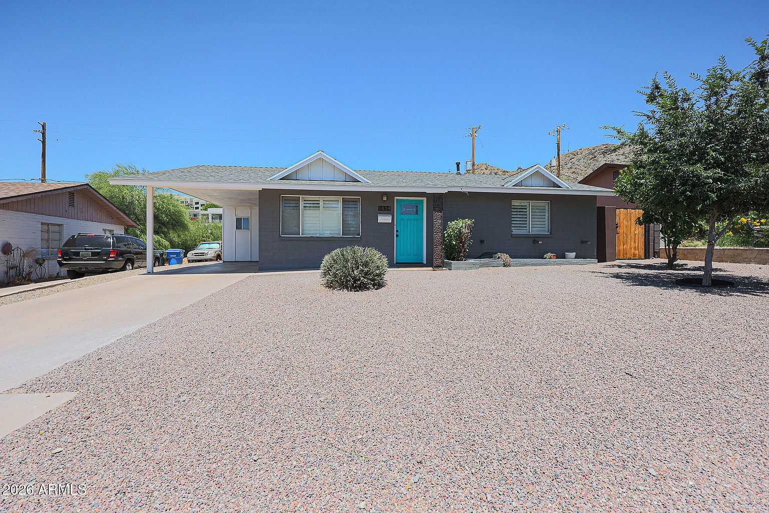 9854 N 1st St Phoenix, AZ 85020 photo 2