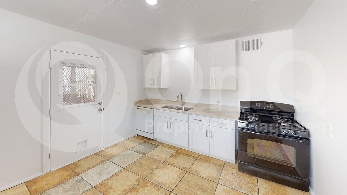 9803 N 7th Ave Phoenix, AZ 85021 photo 3