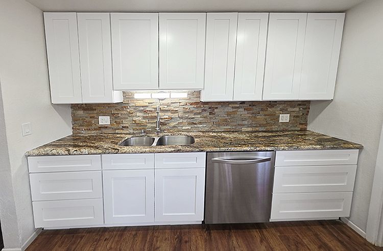 1002 E Las Palmaritas Dr photo 5