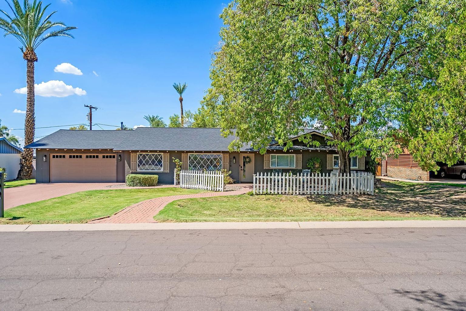 7018 N 13th St Phoenix, AZ 85020 photo 4