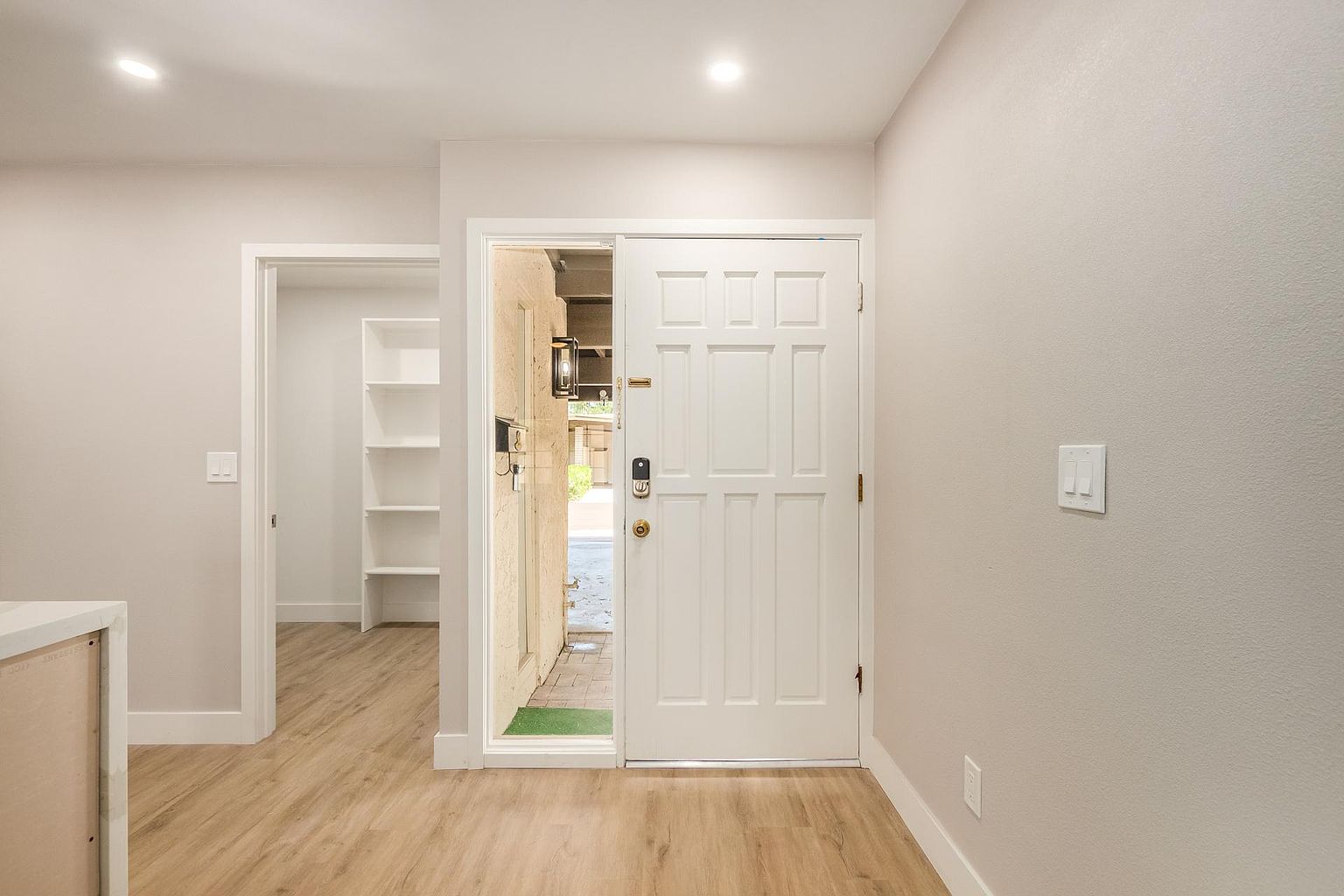 7 W Casa Hermosa Dr photo 4