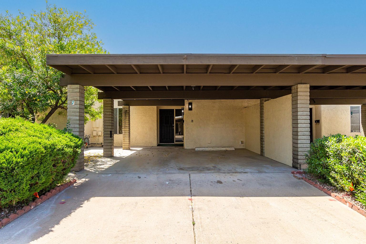 7 W Casa Hermosa Dr photo 2