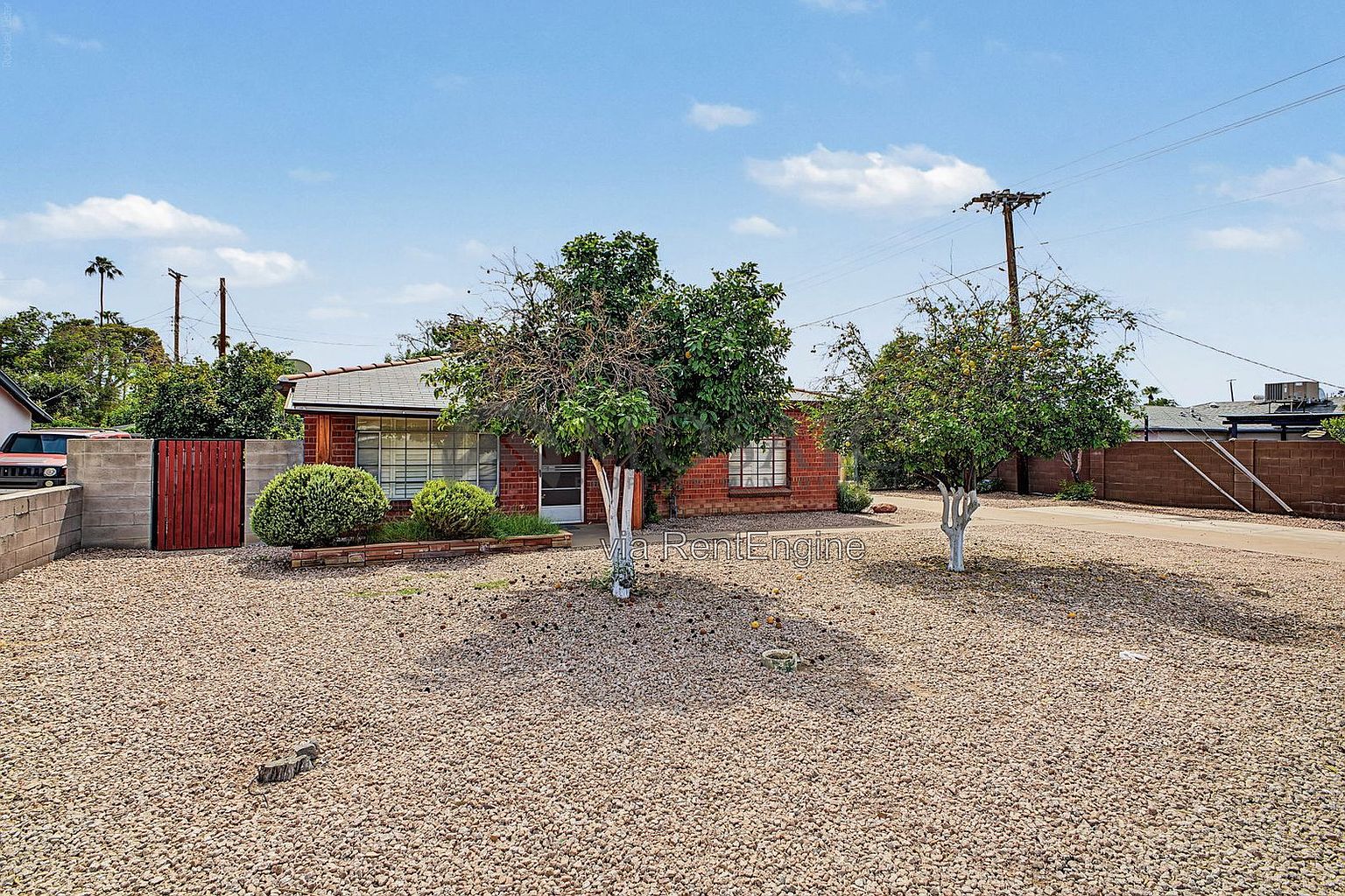 1103 E Glendale Ave photo 3