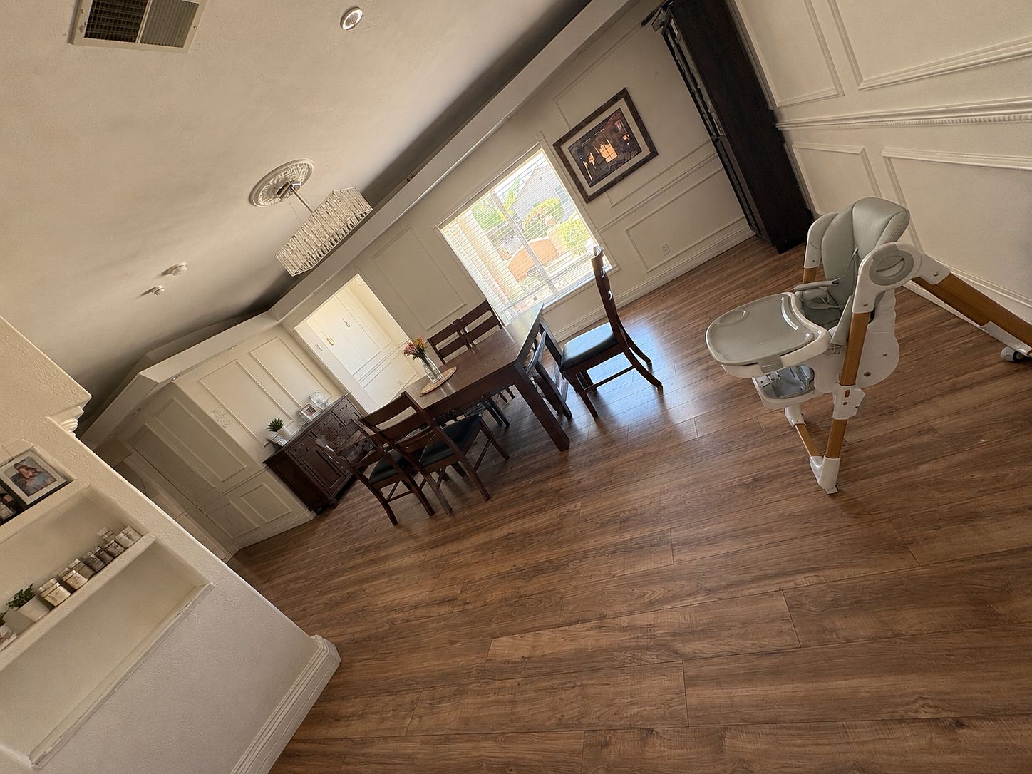 722 E Sierra Vista Dr photo 2