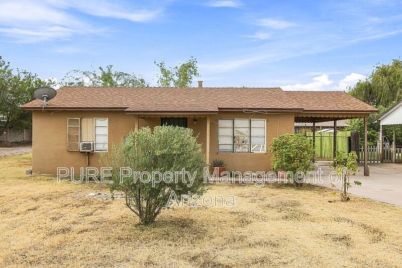 1251 E Rose Ln photo 2
