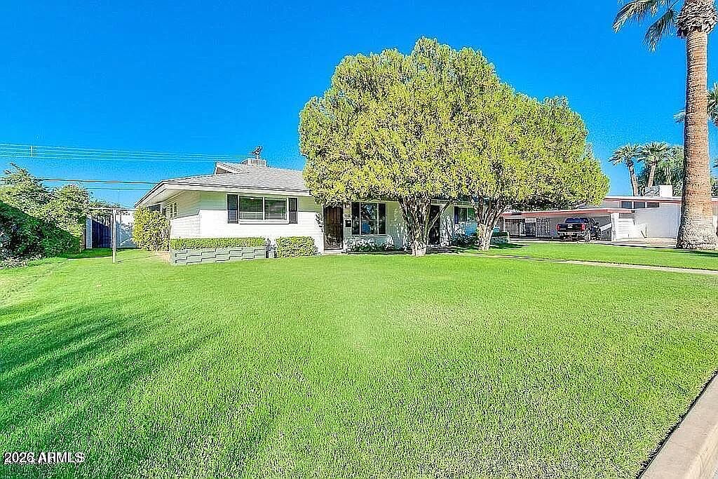 4242 N 31st Pl Phoenix, AZ 85016 photo 2