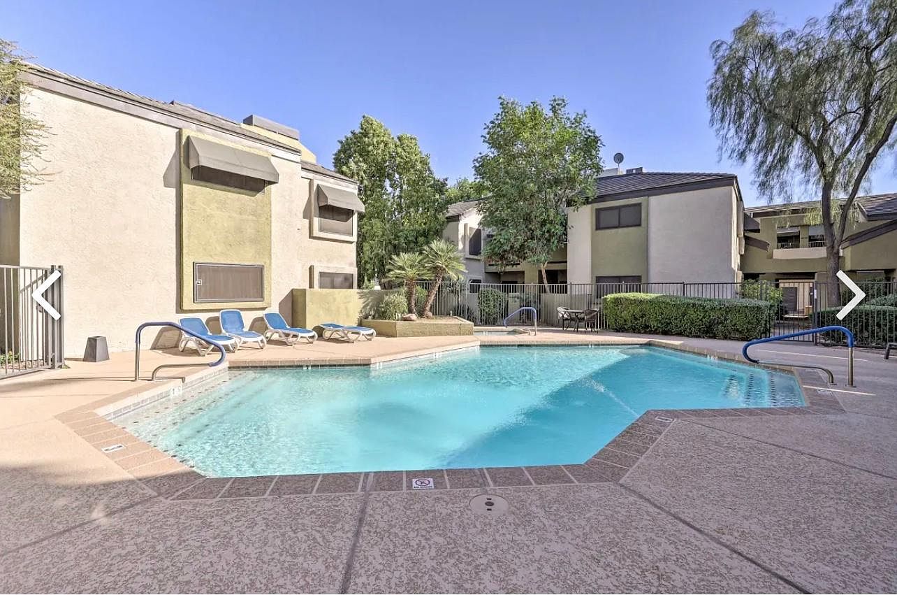 4201 N 20th St Phoenix, AZ 85016 photo 2