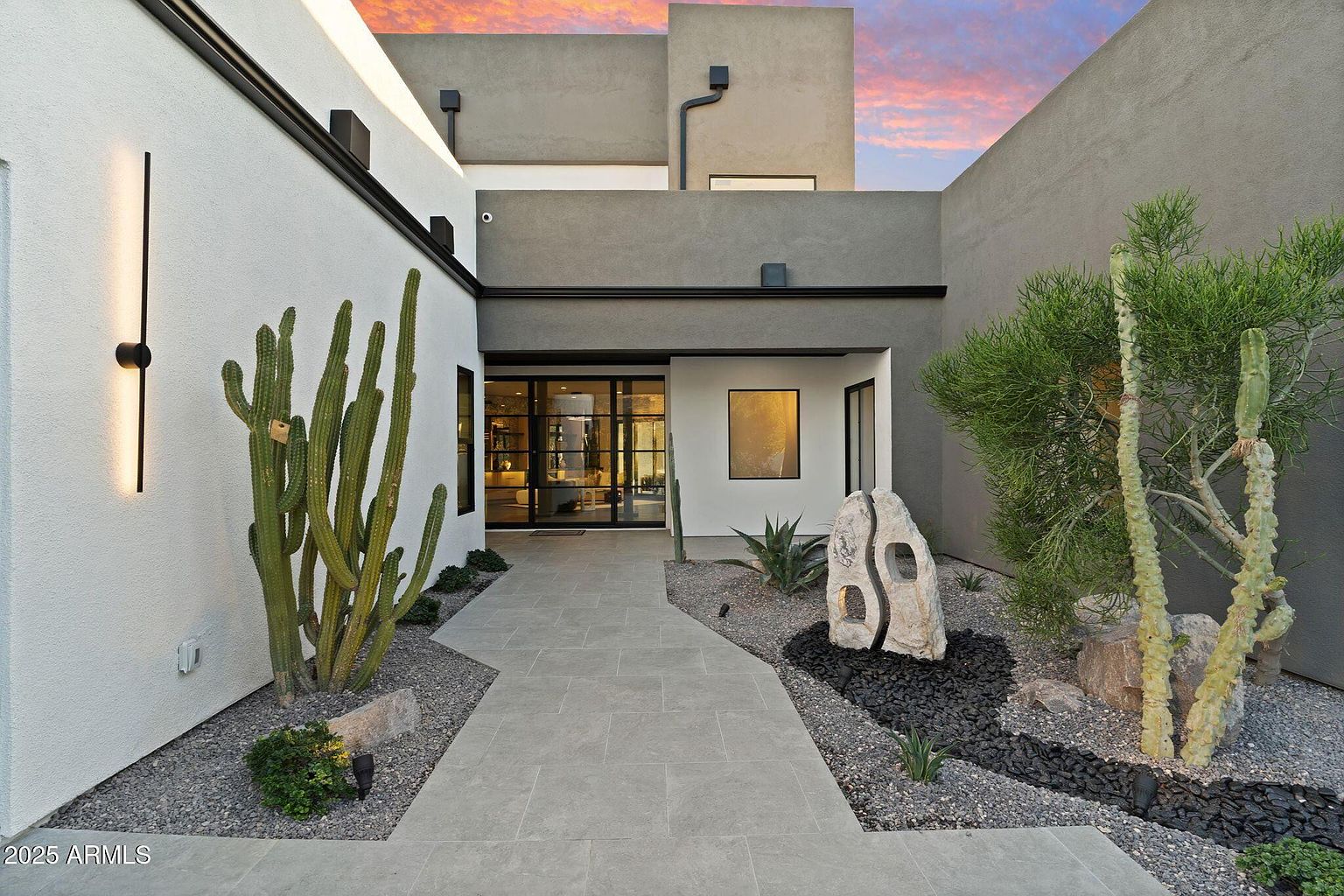 3135 E Palo Verde Dr Phoenix, AZ 85016 photo 4