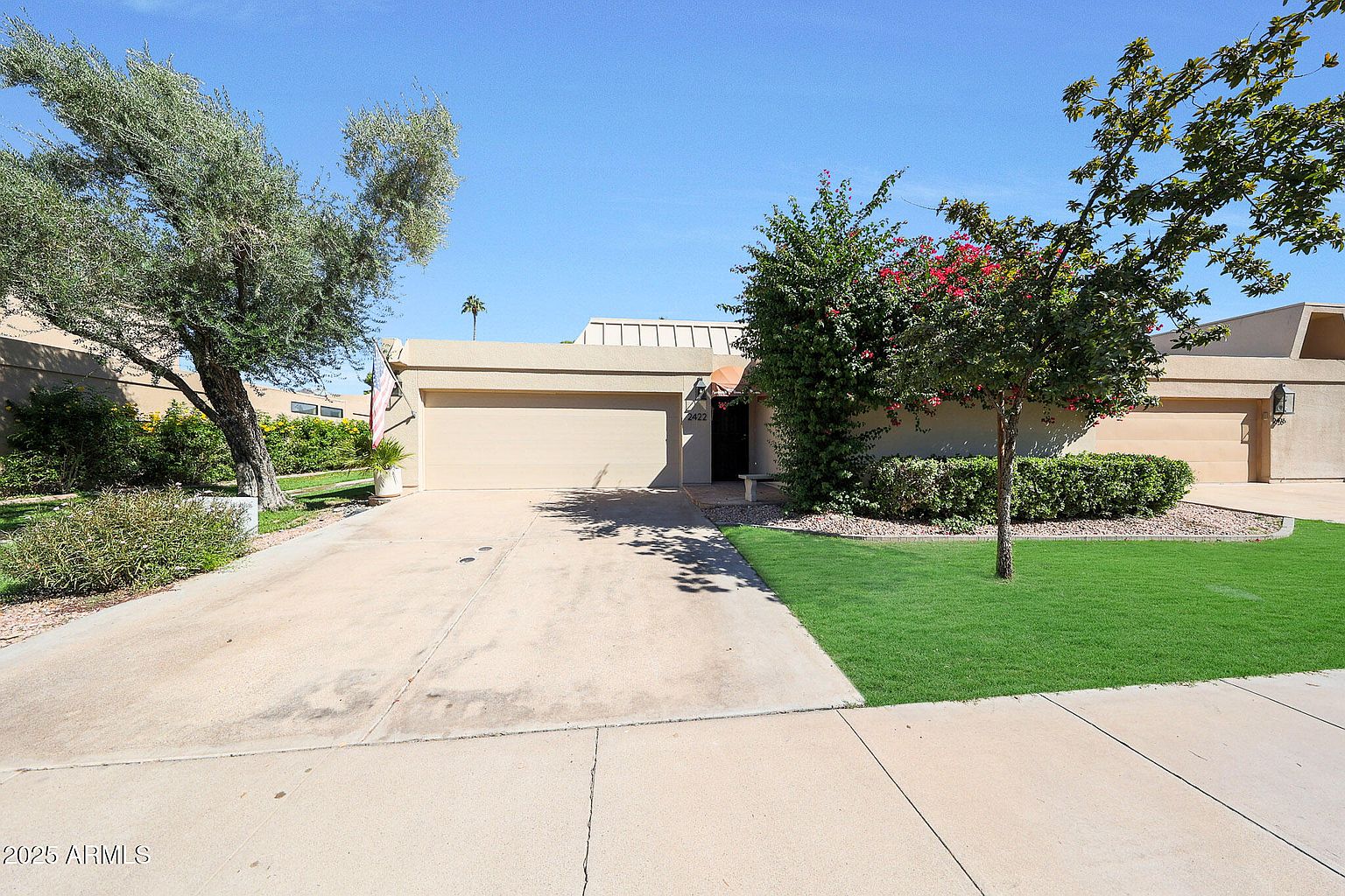 2422 E Oregon Ave Phoenix, AZ 85016
