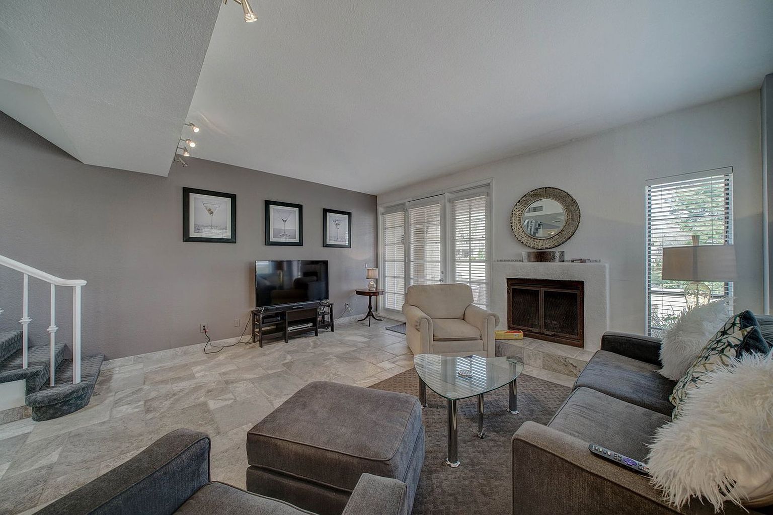 6141 N 28th Pl Phoenix, AZ 85016 photo 4
