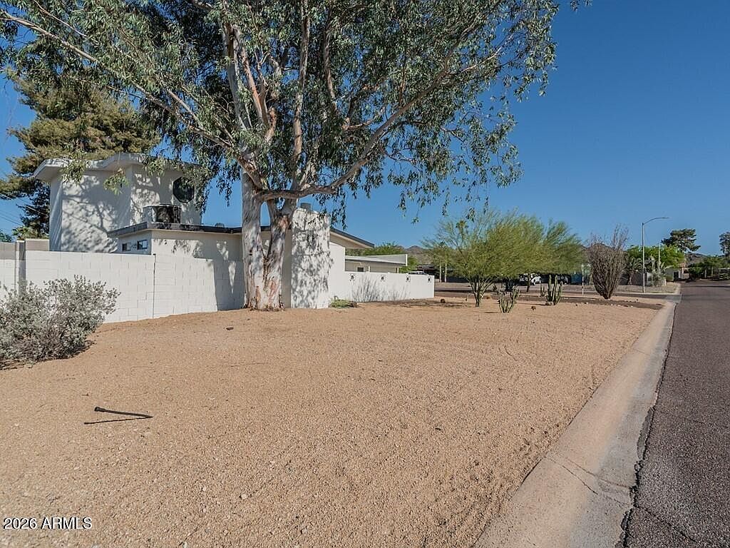 3302 E Turquoise Ave Phoenix, AZ 85028 photo 5