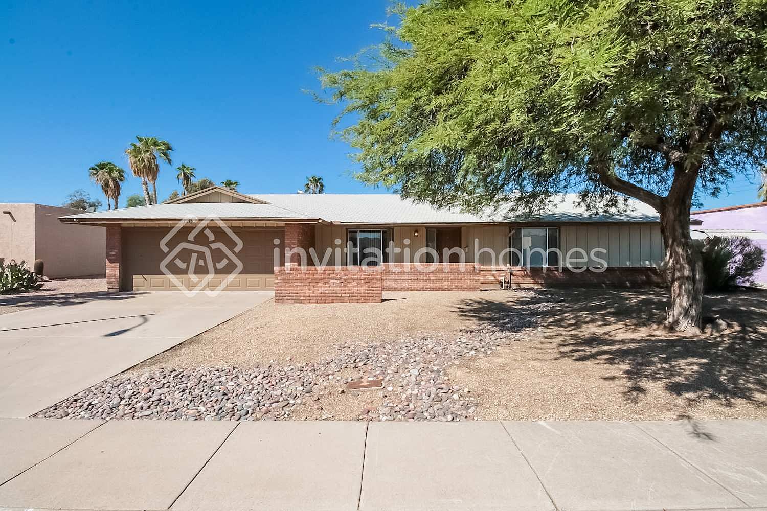12042 N 28th Pl Phoenix, AZ 85028 photo 3