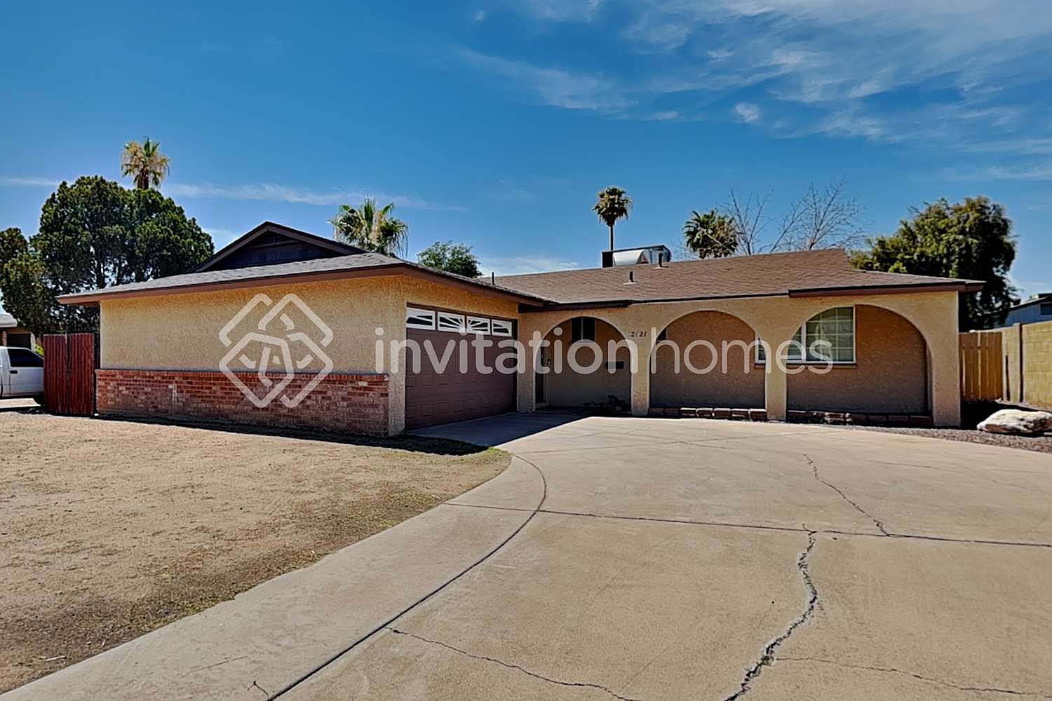 2421 E Sylvia St Phoenix, AZ 85032 photo 3
