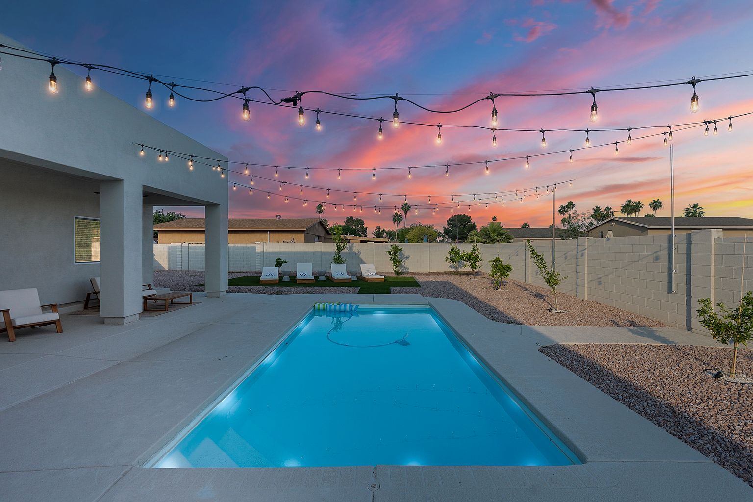 5049 E Shaw Butte Dr Scottsdale, AZ 85254 photo 2