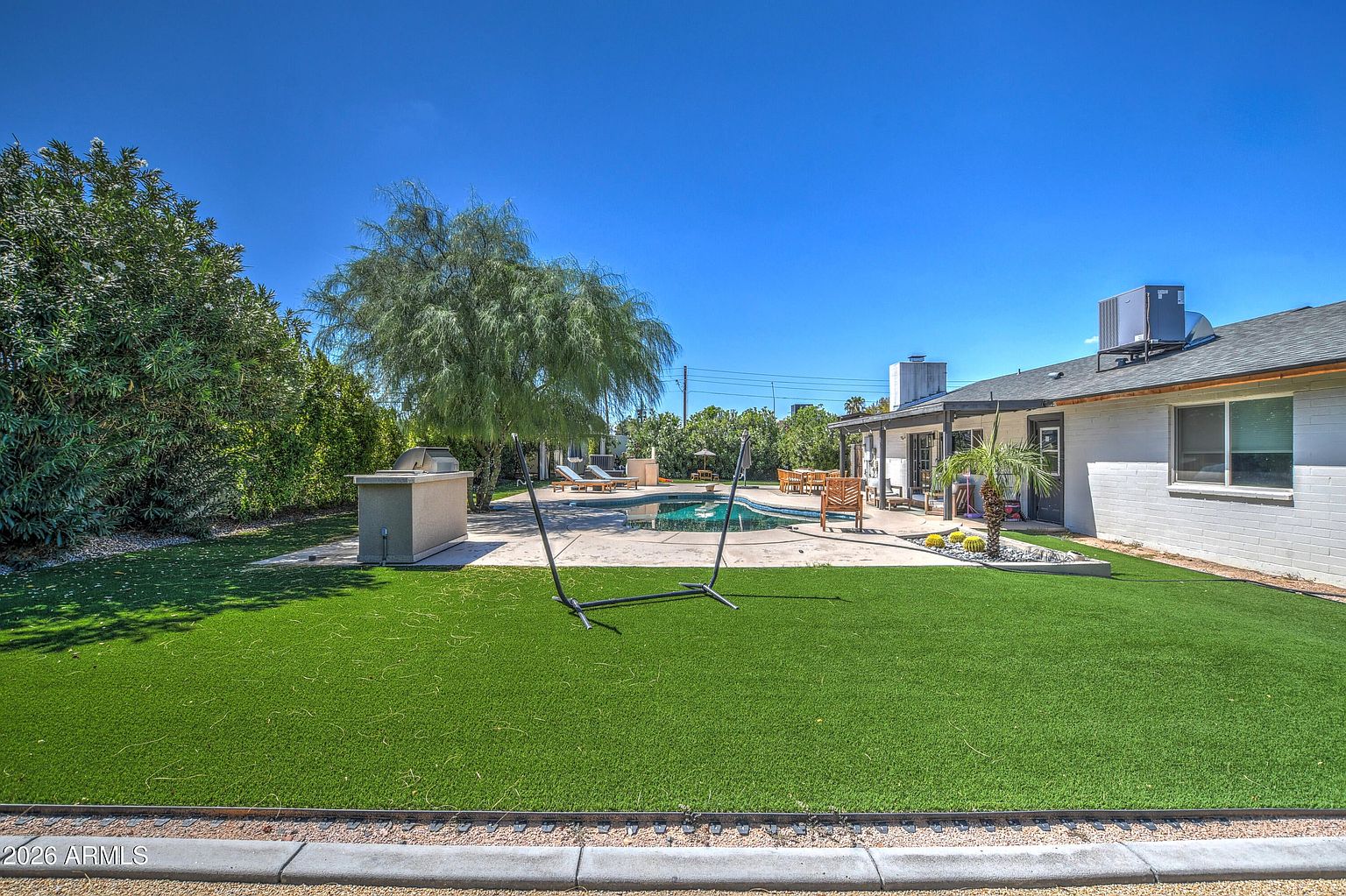 4011 E Hancock Dr photo 5