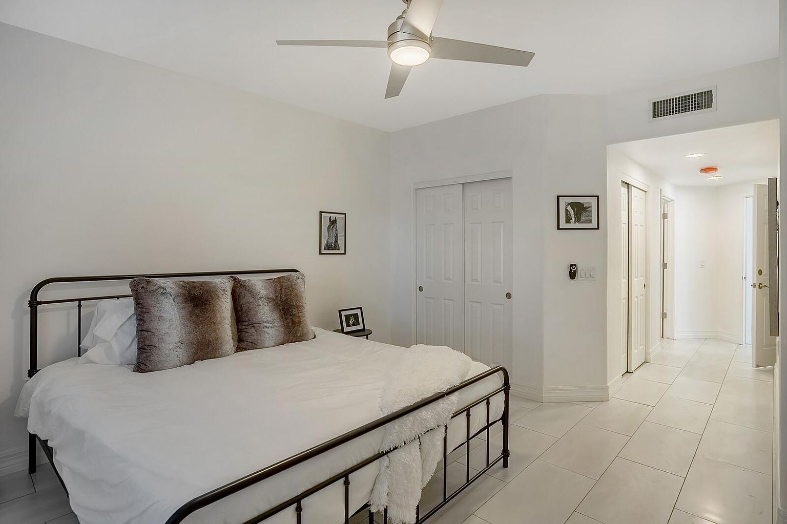 5249 E Shea Blvd Scottsdale, AZ 85254 photo 3