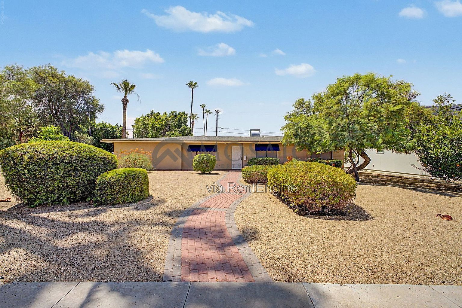3333 E Medlock Dr Phoenix, AZ 85018 photo 2