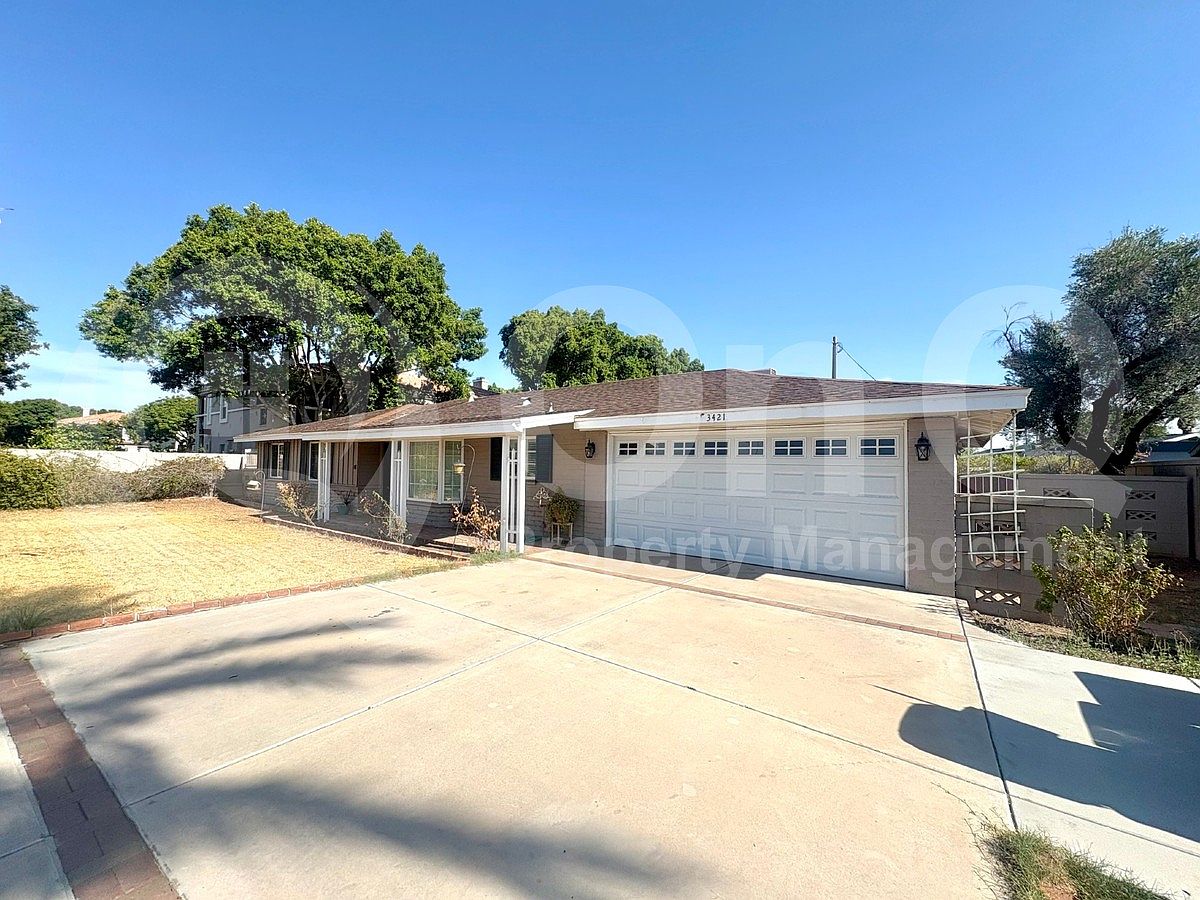 3421 E Camelback Rd photo 5