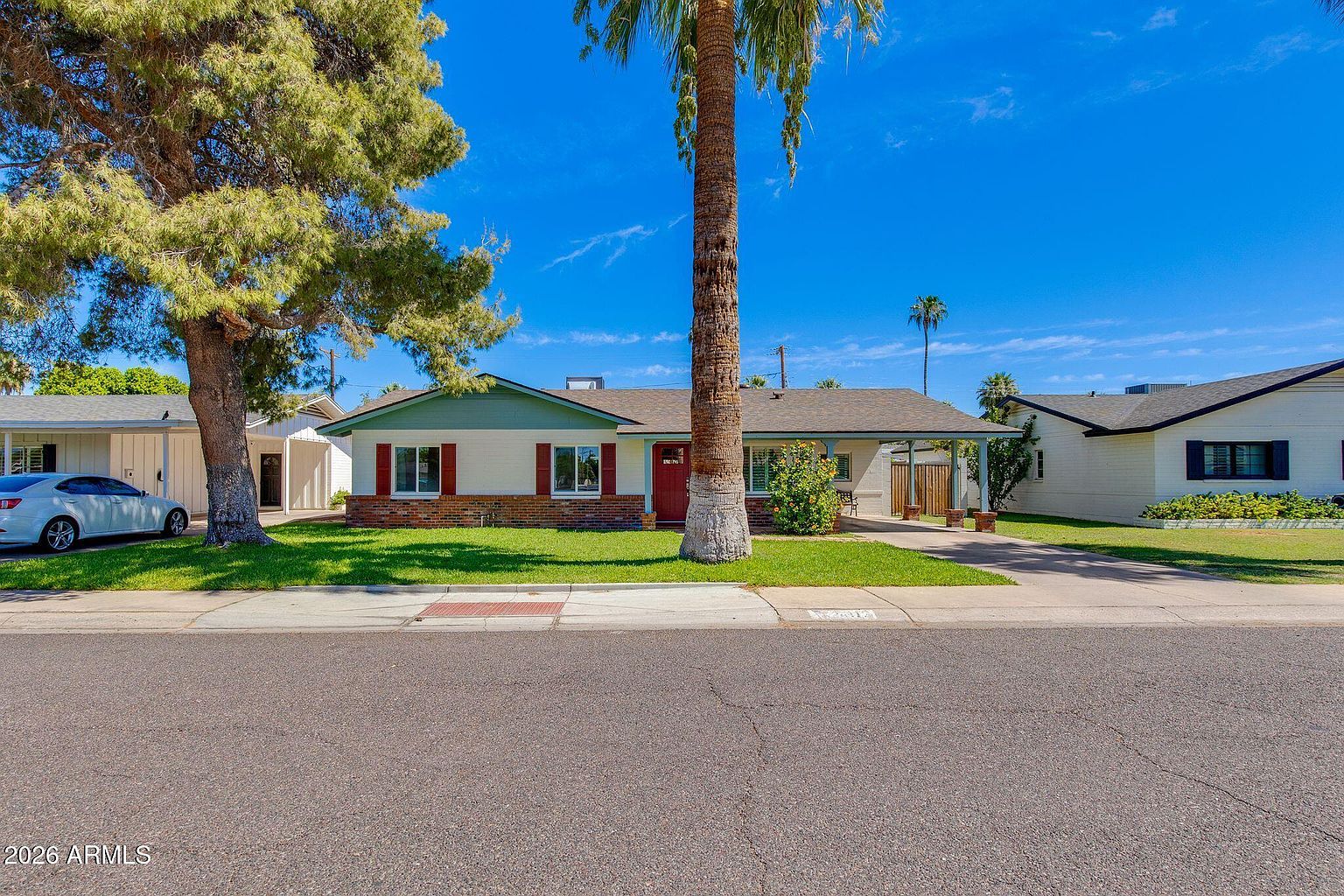 3412 E Turney Ave Phoenix, AZ 85018 photo 2