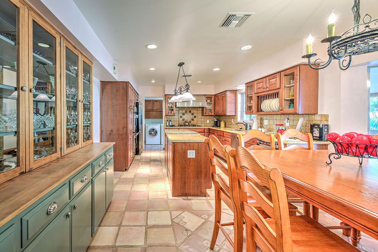 4540 E Camelback Rd photo 5