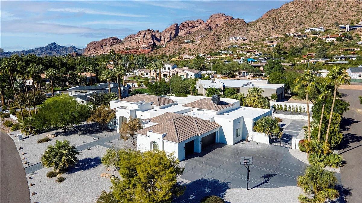 5316 E Royal View Dr S Phoenix, AZ 85018 photo 5