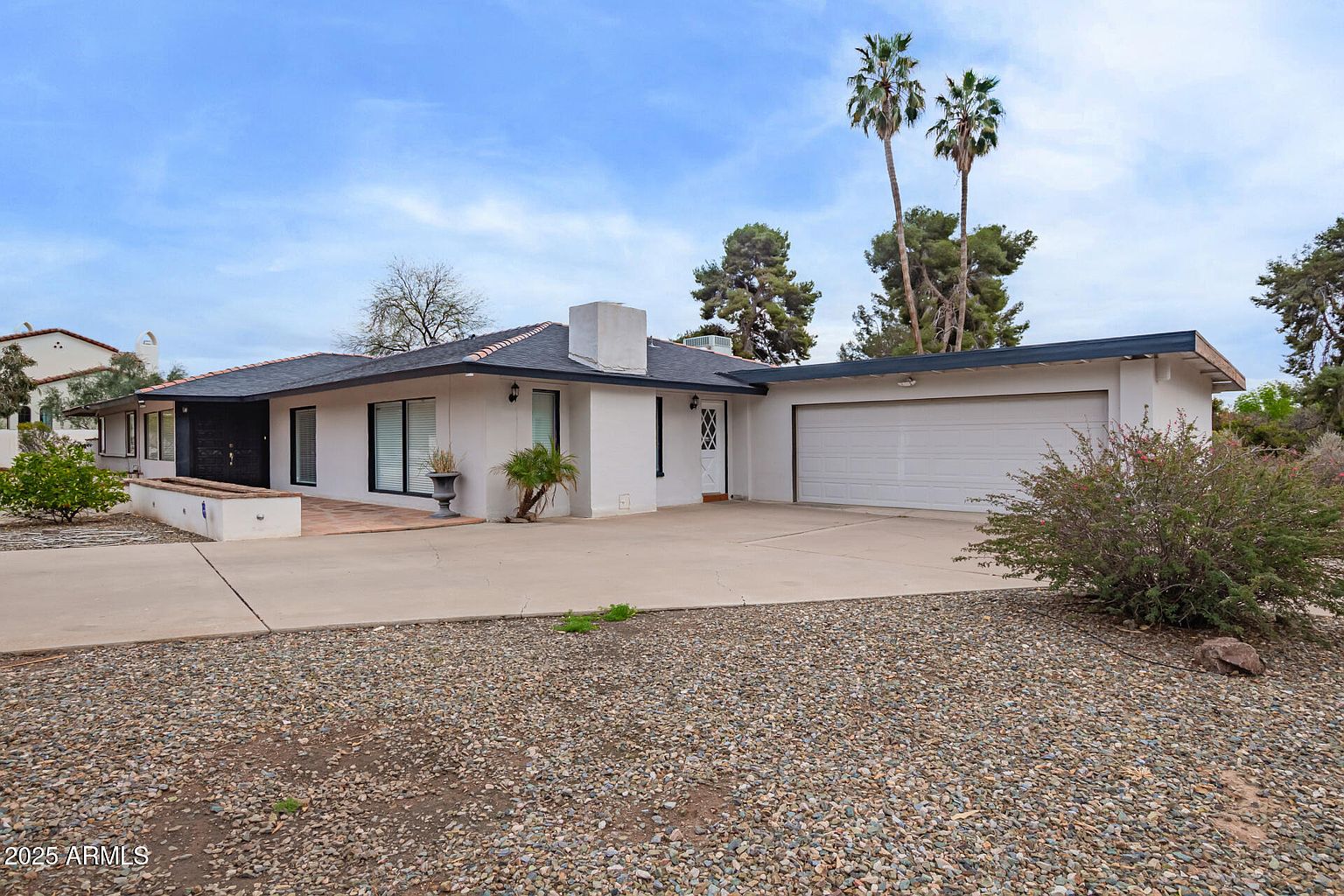 5401 E Exeter Blvd Phoenix, AZ 85018 photo 5